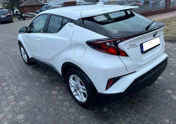 Toyota C-HR cena 45900 przebieg: 183000, rok produkcji 2022 z Dobrodzień małe 137